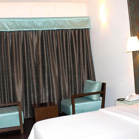 Hotel Saiprakash Hyderabad Room photo